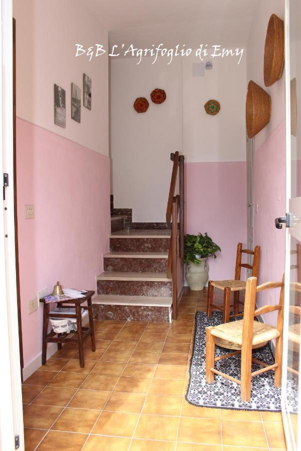 L'Agrifoglio Di Emy Bed & Breakfast Guspini Exterior photo