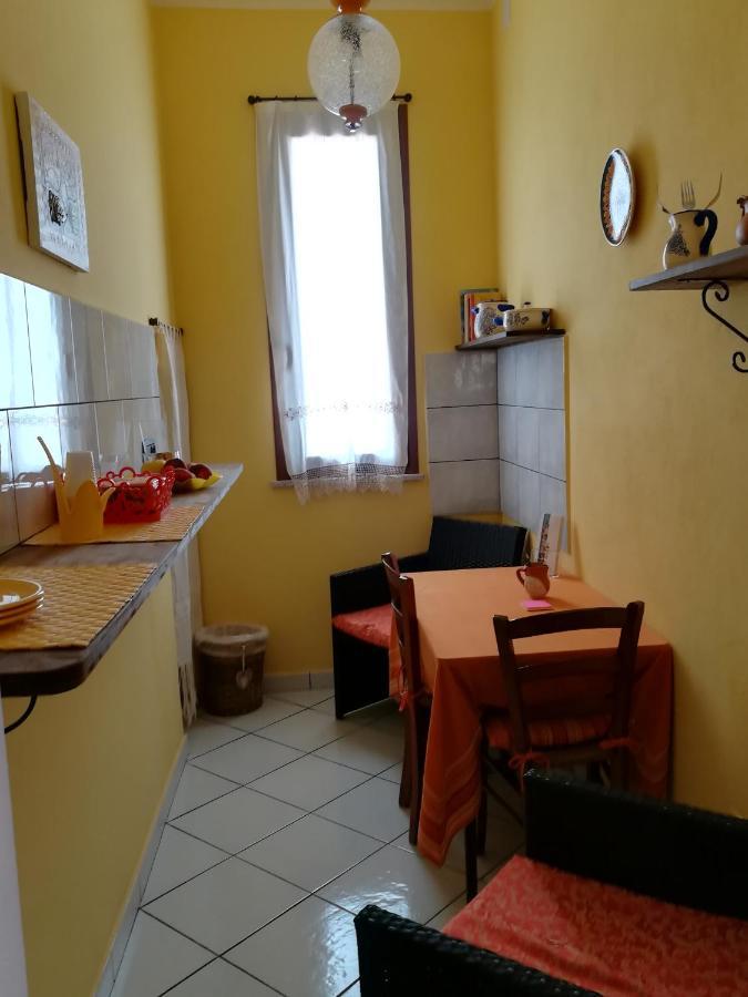 L'Agrifoglio Di Emy Bed & Breakfast Guspini Exterior photo