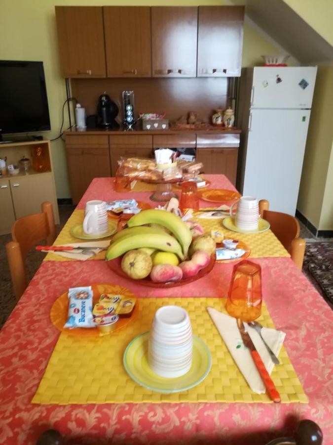 L'Agrifoglio Di Emy Bed & Breakfast Guspini Exterior photo